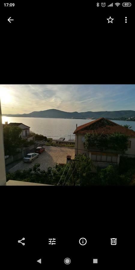 Apartman Mijic Trogir Exterior foto
